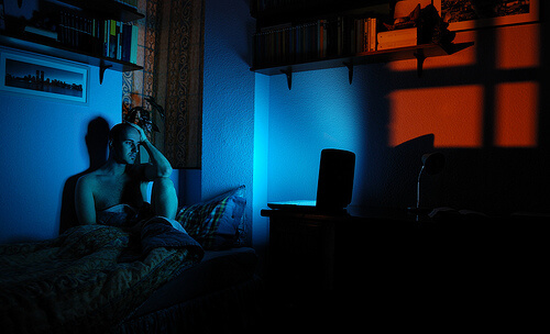 Какво причинява безсънието