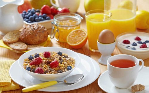 ранното събуждане помага да си направите здравословна закуска
