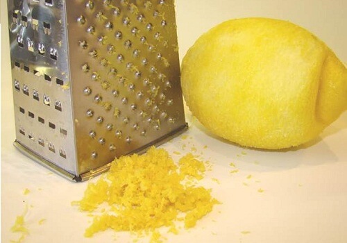 Приготвяне на домашен лимонов пай