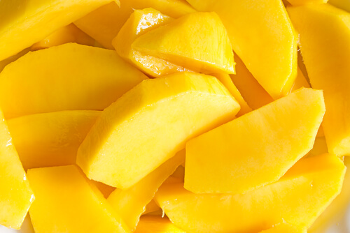 мангото съдържа витамин В