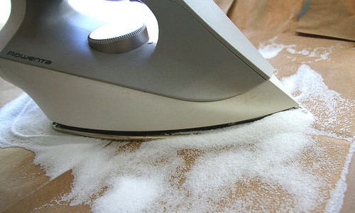 Как да почистим дома си със сол
