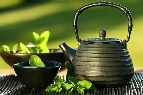 зеленият чай е основна част от японската диета