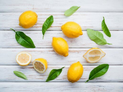 Домашни трикове с лимонов сок