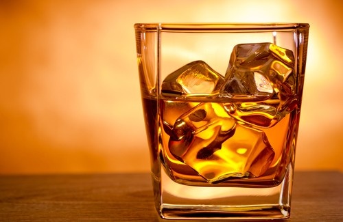 Консумацията на алкохолни напитки е свързана с повишен риск от хемороиди