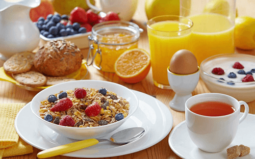 Как да горите калории: не пренебрегвайте закуската