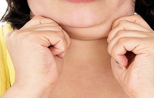 3 съвета за намаляване на двойната брадичка и тонизиране на шията