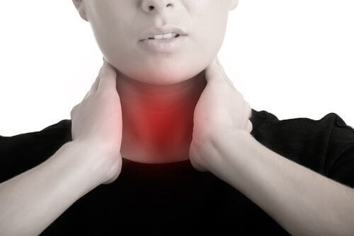 10 симптома за проблеми с щитовидната жлеза