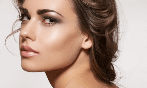 Зехтин екстра върджин е овлажнител на кожата,