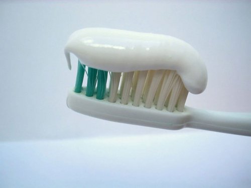 паста за зъби