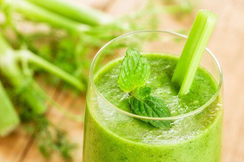 Зелен сок за детоксикация на червата