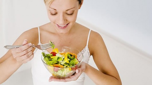 въведете здравословни начини на хранене за да се опазите от качване на килограми