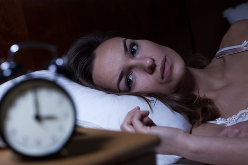 Сложете от натуралния лек до леглото си за борба срещу безсънието
