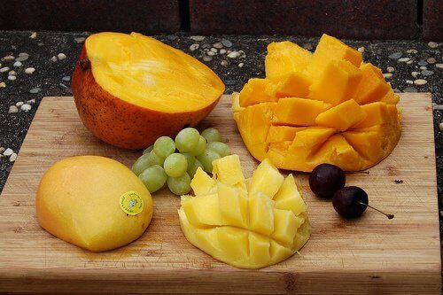 Свойствата на мангото в смути, което успокоява и лекува червата.
