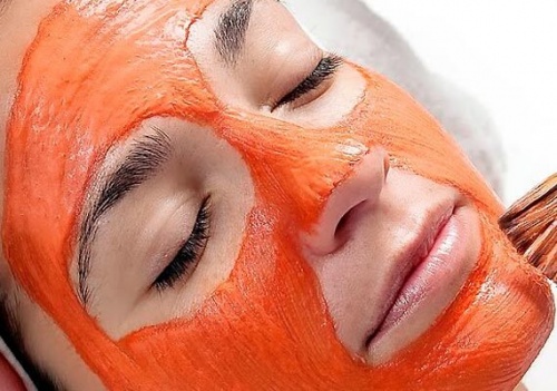 маска с моркови за ексфолиране на лицето