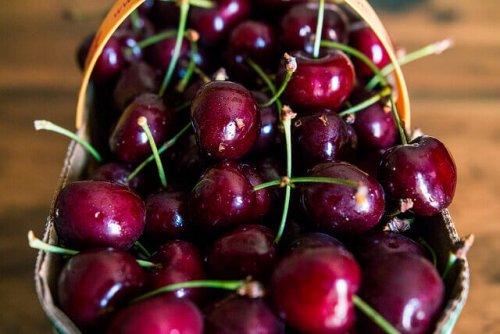 череши за по-чиста кожа