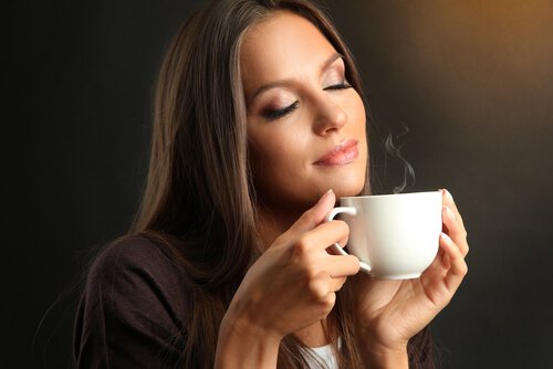 Първата чаша кафе, която пиете сутрин засилва краткосрочната памет