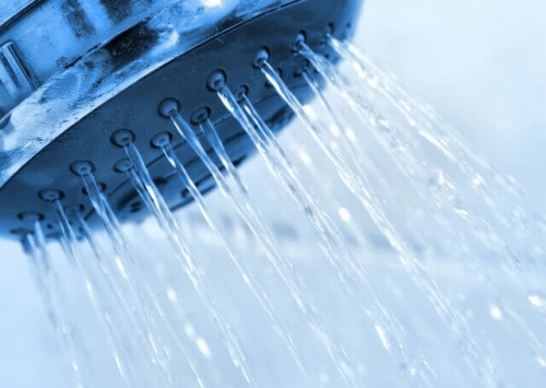Студеният душ: 11 невероятни предимства, за които не подозираме