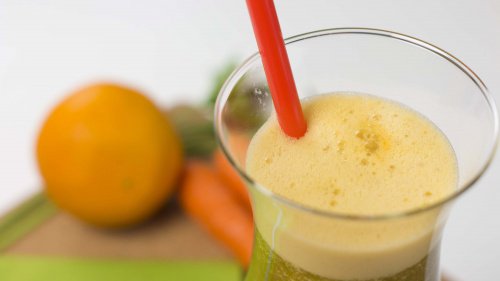 Сок от морков, портокал и магданоз за отслабване
