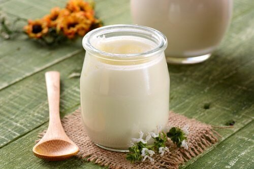 кисело мляко като лечение на гъбички