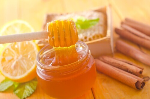 Невероятните ползи на мед и канела