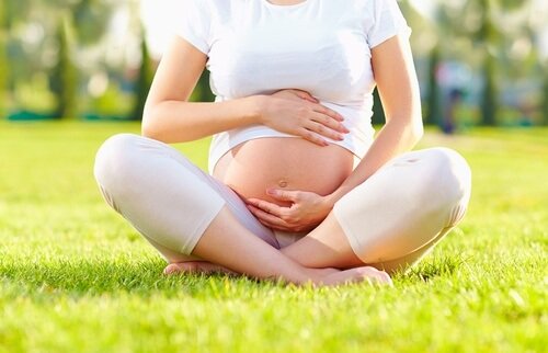 Кои навици да избягвате при бременност?