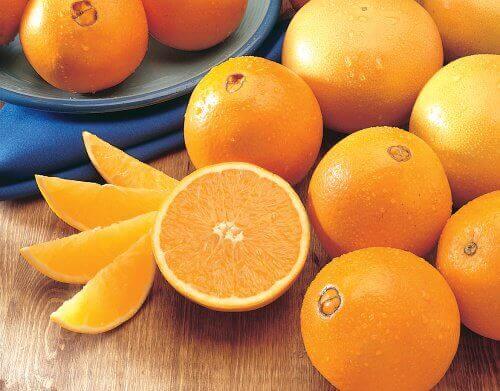 прочистващо смути с портокали