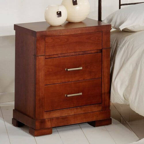 Поддържайте нощното шкафче чисто