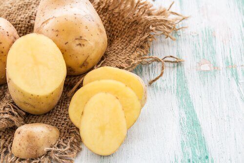 картофите са натурално средство срещу брадавиците