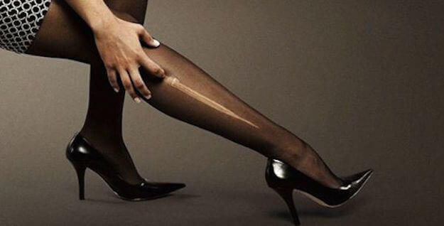 Запазване на чорапогащника с лака за нокти