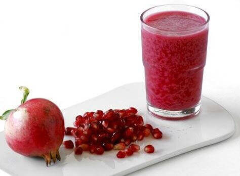 храни, които ще прочистят артериите ви - сок от нар