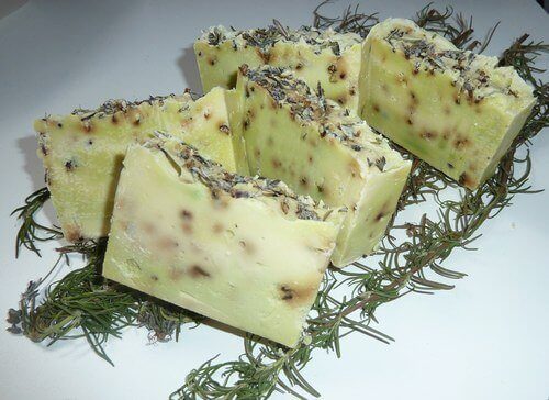 Домашен сапун от розмарин