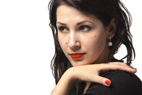 Как да премахваме бенки по естествен начин