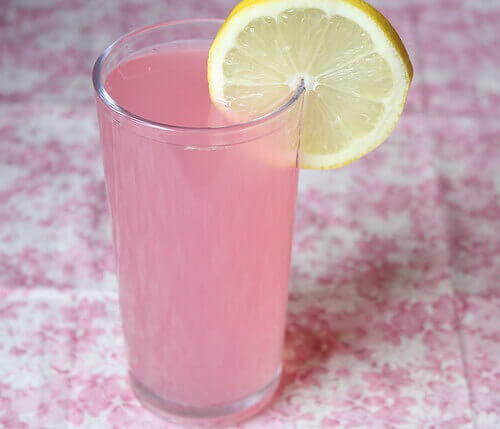  Алкални храни преди обяд: вода с лимон и розова хималайска сол