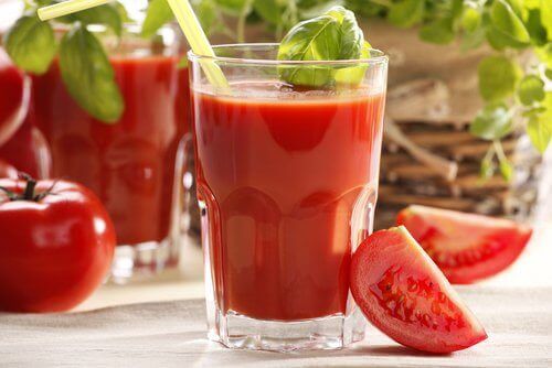 Подобрете имунната си система с пъпеш, ягоди и сок от маруля