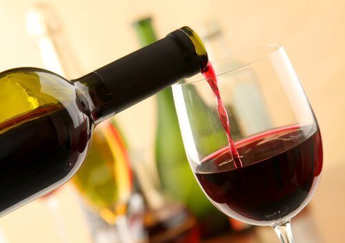 Червеното вино може да предизвика мигрена и главоболие