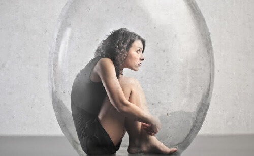 За да превърнете страха в мотивация, изхвърлете отрицателните мисли от главата си.