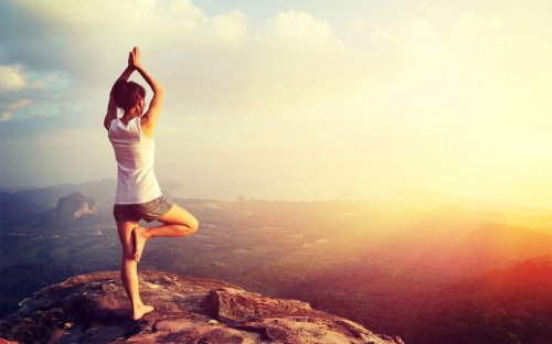 Важна полза от йогата е засилване способността ви да разсъждавате.