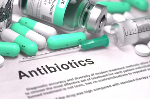 възможни са странични ефекти от приема на антибиотици