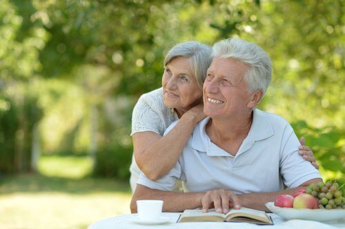 Как остаряват биологично мъжете и жените