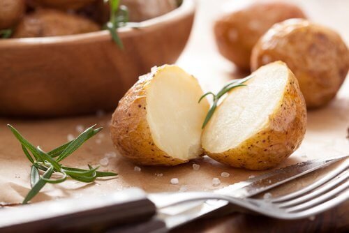 Вкусни ястия - печени картофи