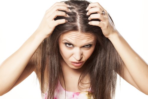 стресът понякога може да бъде причина за изтъняването на косата