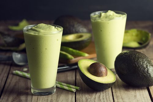 натурални напитки за отслабване с авокадо