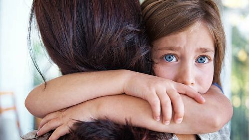 детската привързаност понякога е трудна за родителя