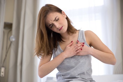болка в гърдите - един от сигналите на тялото