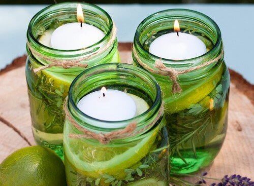 Как да направите ароматни свещи, които отблъскват буболечките
