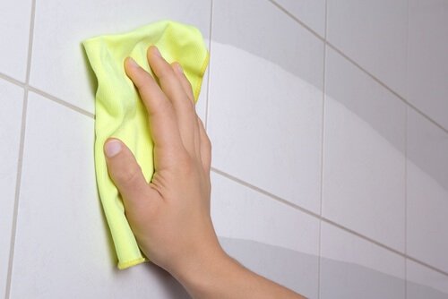 как да почиствате банята