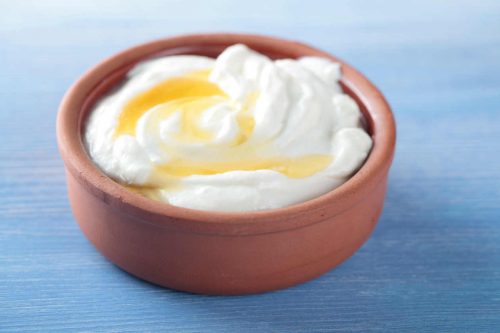 Киселото мляко като средство за чиста кожа