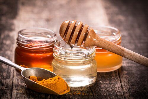 Мед и куркума за стимулиране на мозъка