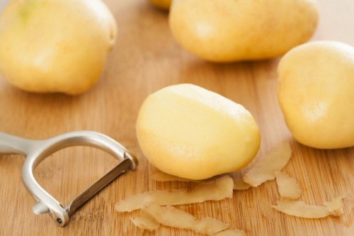 Суровите картофи ще направят кожата ви по-красива.