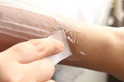 премахване на космите със захар, мед и лимон